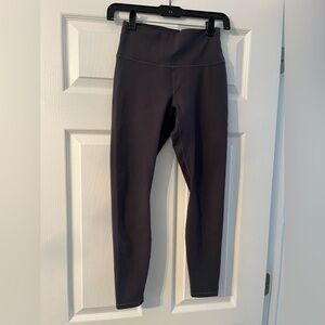 Fabletics High-Waisted Grey 3/4 Leggings